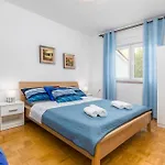 Appartement In With Wifi *